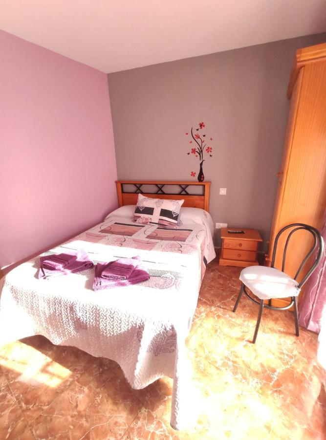 Ateca Hostal El Bodegon מראה חיצוני תמונה