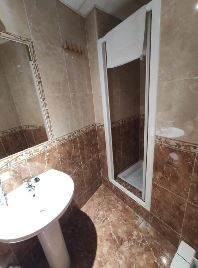 Ateca Hostal El Bodegon מראה חיצוני תמונה
